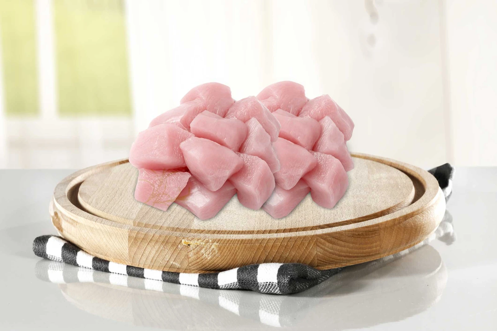 Halal Chicken Breast Cubes (Medium Curry Cut)