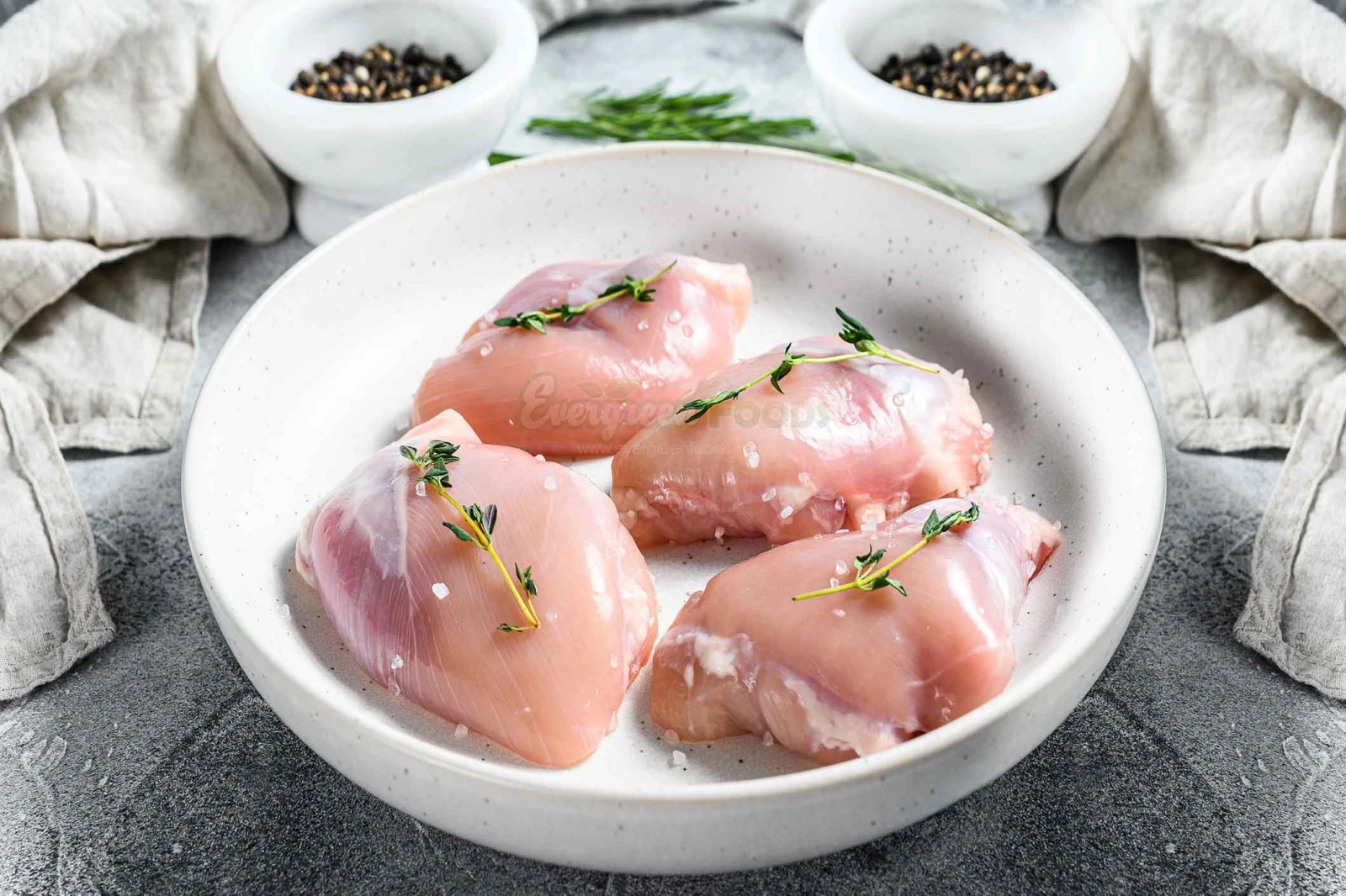 Halal Chicken Thigh with Bone (Skinless)